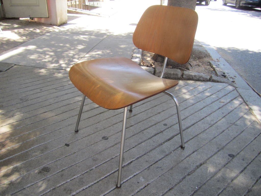 Charels Eames for Herman Miller DCM