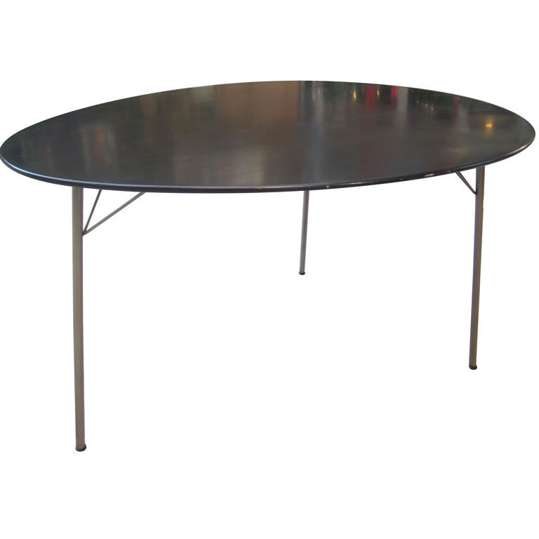 Arne  Jacobsen Egg Table by Fritz Hansen