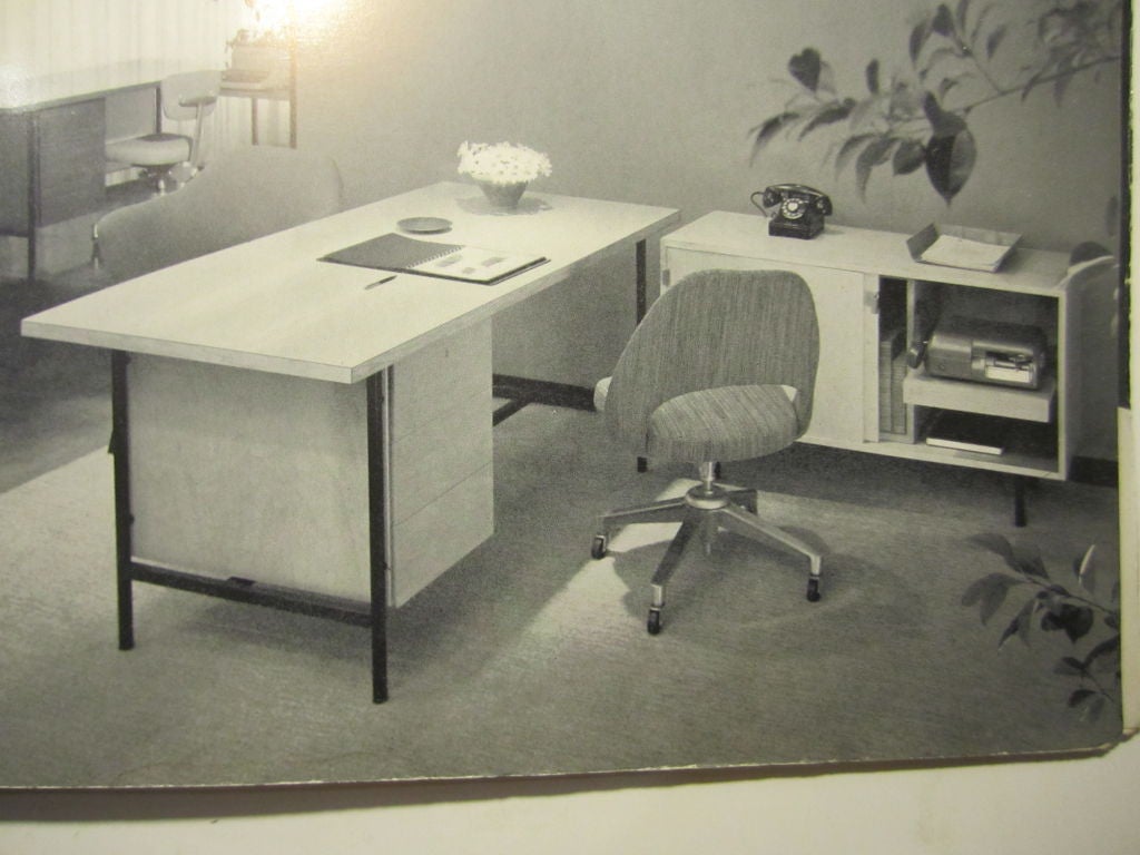 Mid-20th Century Florence Knoll L Shaped Desk with Return by KNOLL