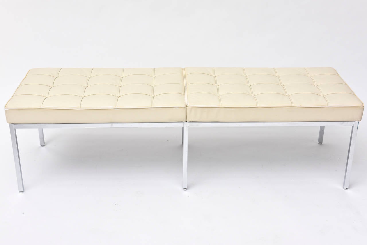 Florence Knoll two-seat bench. A Classic design.