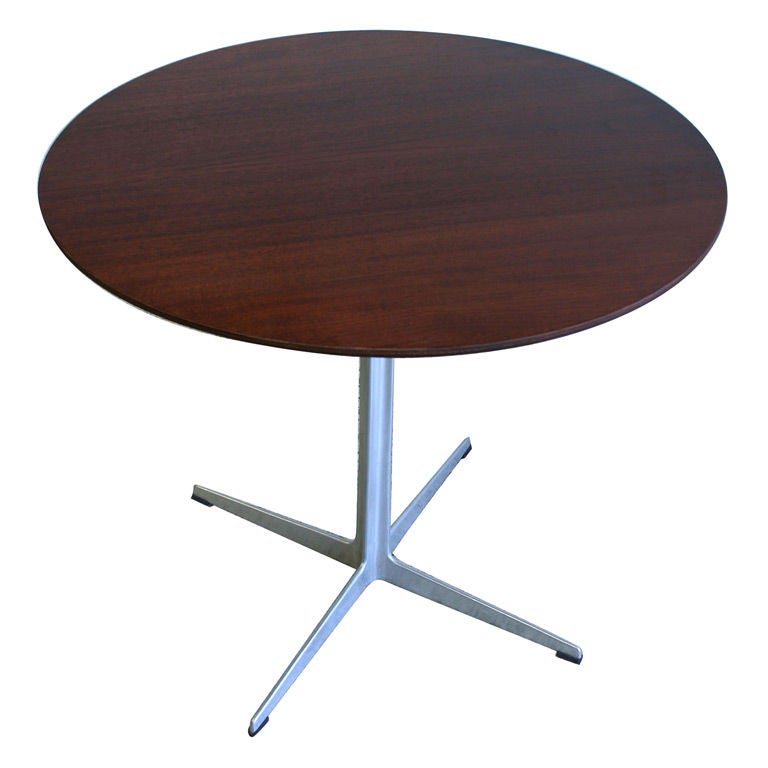 Arne Jacobsen Cafe Table