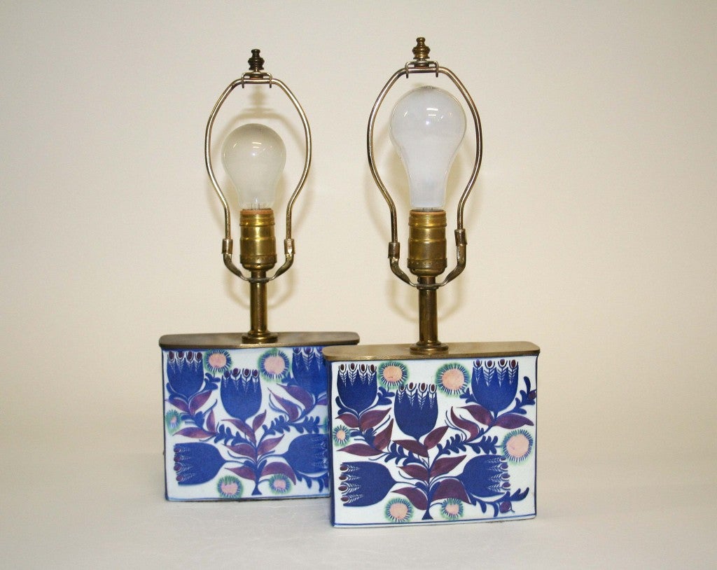 Pair of Royal Copenhagen Lamps designed by
Berte Jessen. Original fittings and shades
base-6