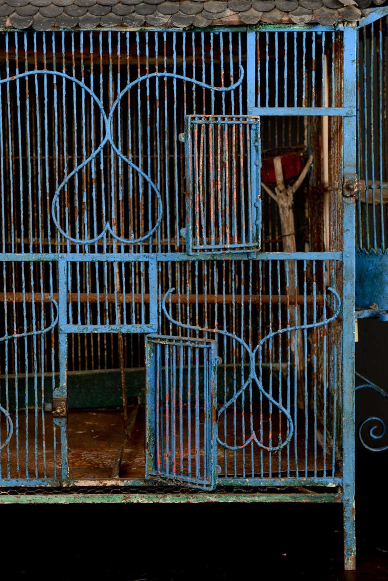 20th Century Charming French Antique Chateau Painted Iron Birdcage For Sale