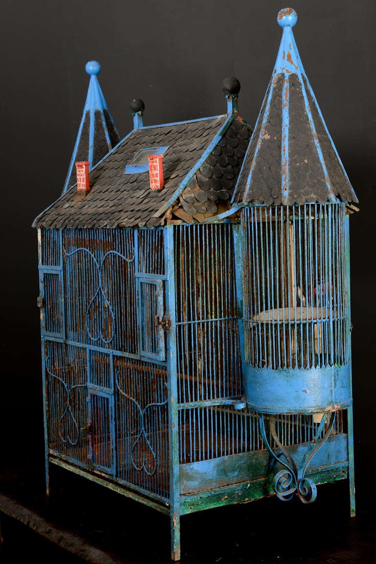 Charming French Antique Chateau Painted Iron Birdcage For Sale 1