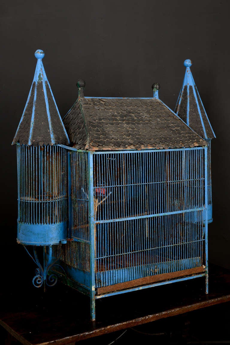 Charming French Antique Chateau Painted Iron Birdcage For Sale 3