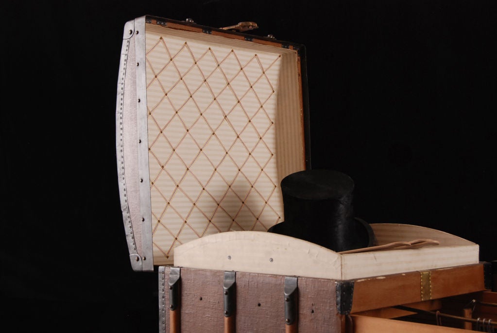 joe vs the volcano steamer trunk