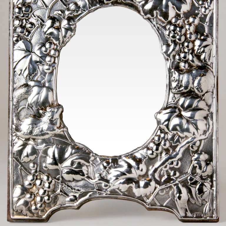 Silver Vine Frame In Excellent Condition In New York, NY
