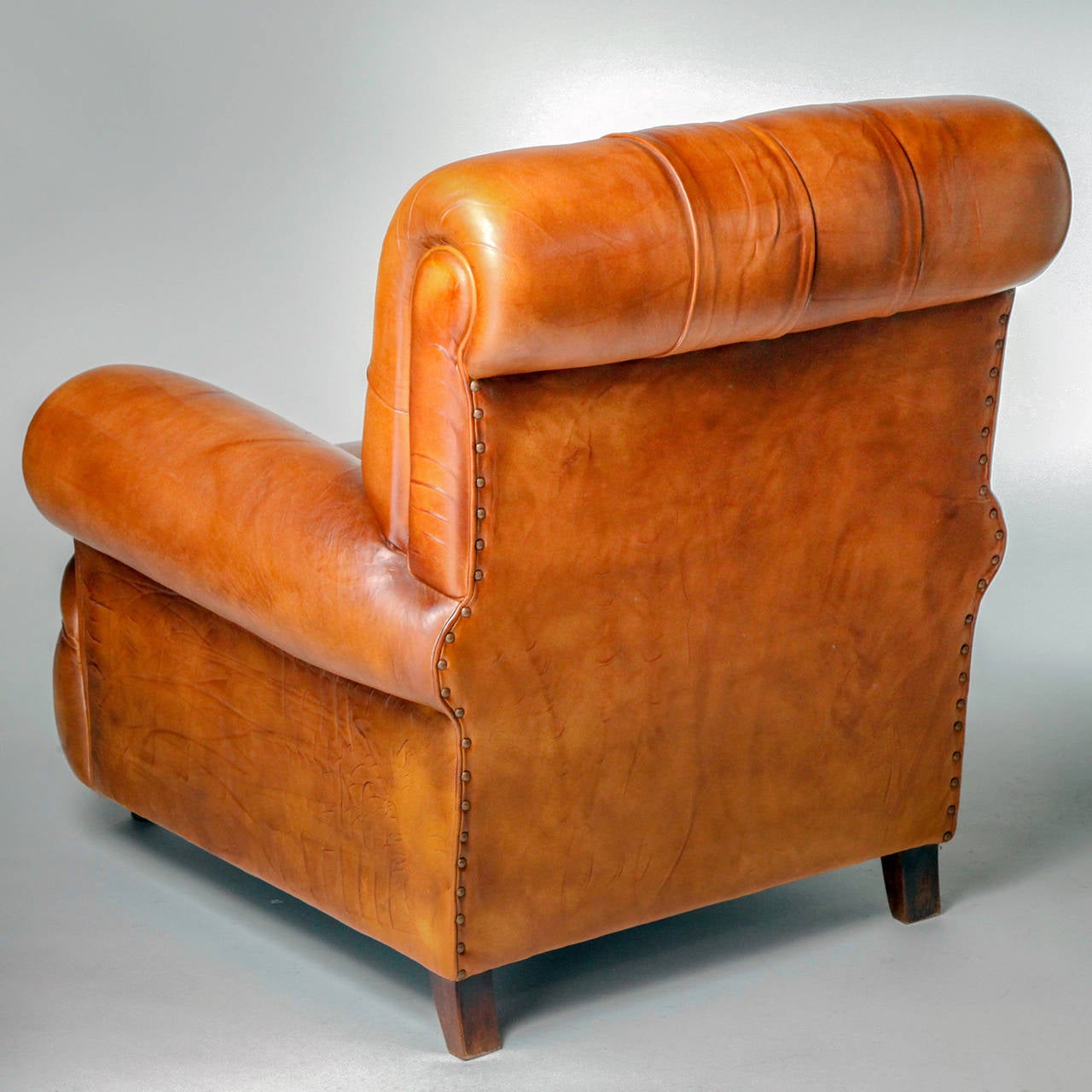 Tufted Leather Armchair In Excellent Condition In New York, NY