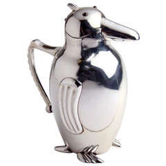 Penguin Pitcher