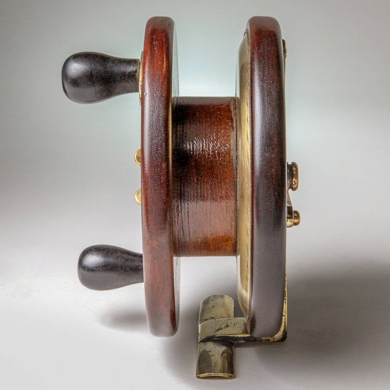 English Fishing Reel In Excellent Condition In New York, NY
