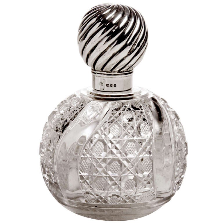 Antique Crystal Perfume Bottle For Sale at 1stDibs