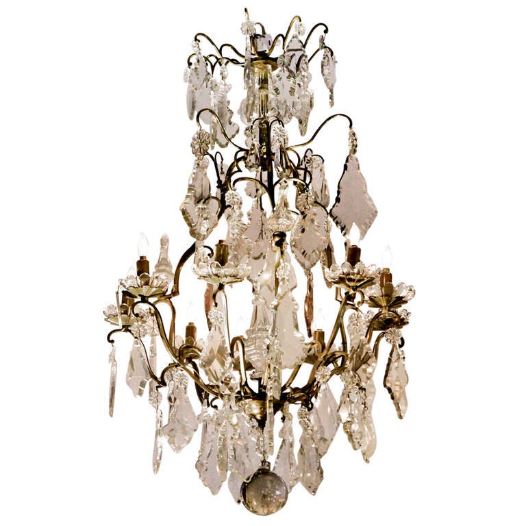 Lampadario in bronzo e cristallo