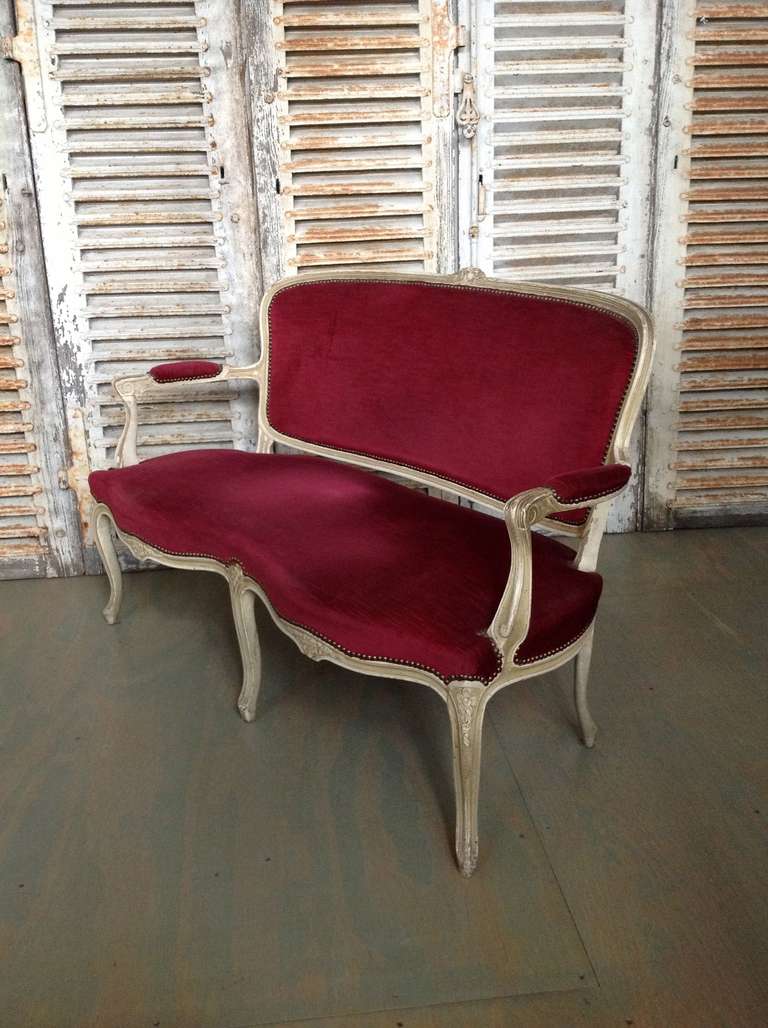 Late 19th C French Settee in Red Velvet 3