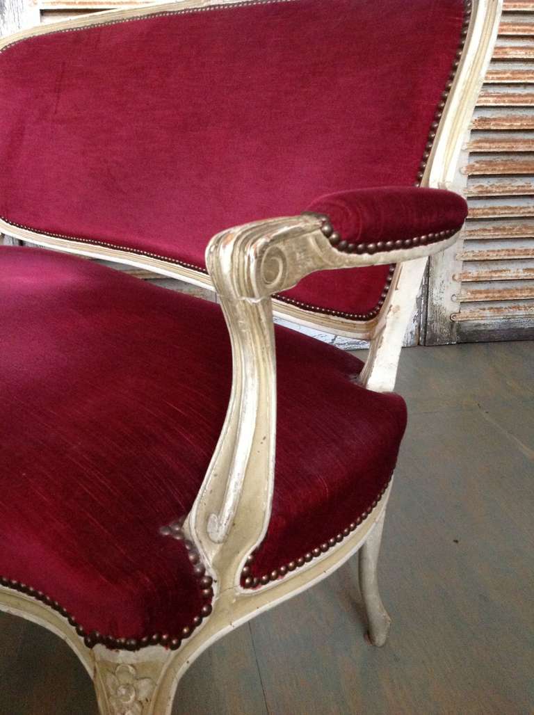 Late 19th C French Settee in Red Velvet 4
