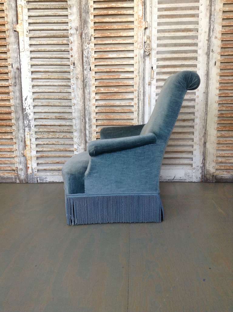 Blue Scrolled Back Napoleon III Armchair with Ottoman In Fair Condition In Buchanan, NY