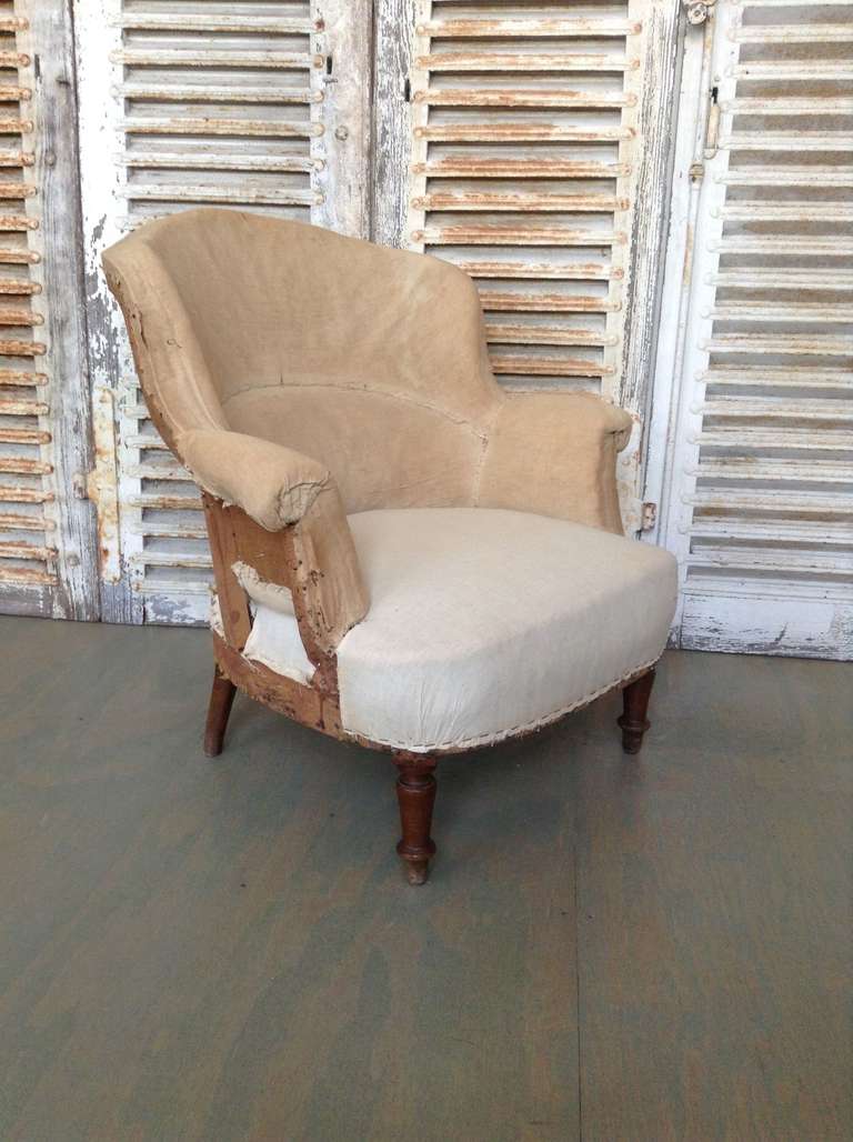 Pair of French 19th Century Armchairs in Muslin In Good Condition In Buchanan, NY