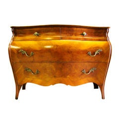 Elegant Italian Burlwood Bombe Chest of Drawers / Commode