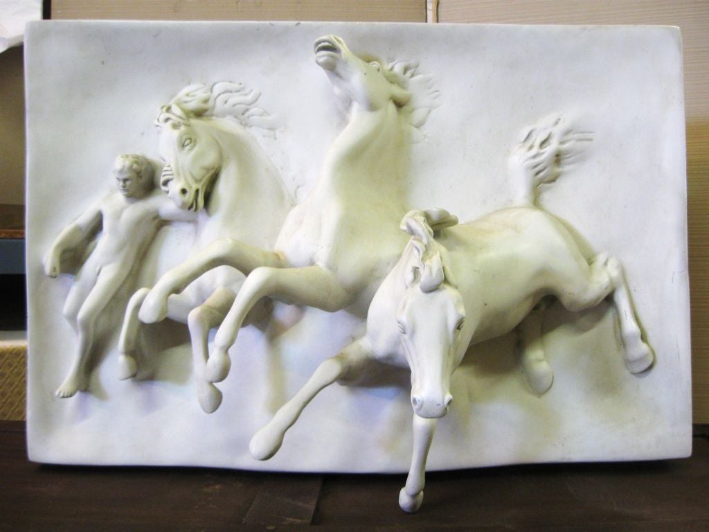 Very interesting fiberglass panel with 3 dimentional figures of horses protruding outwards, can stand alone on a flat surface as shown or hand on a wall indoors or out. Fablously decorative in a living room, dining, hallway patio etc..<br />
key: