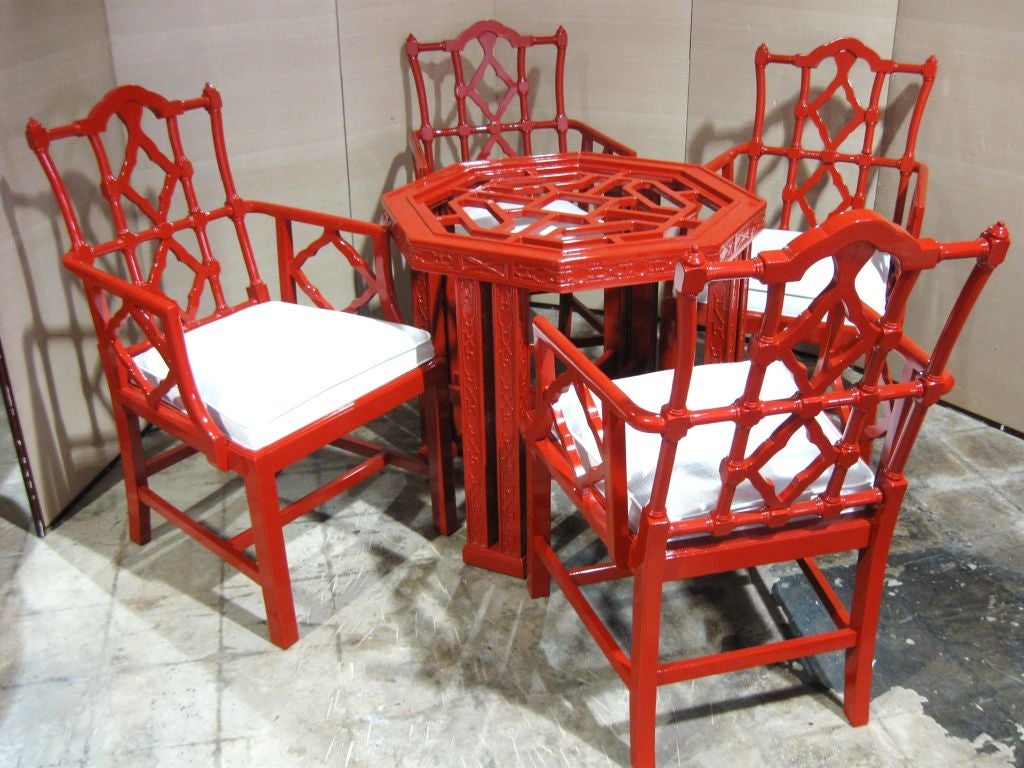 Elegant Lacquered Chinese Chippendale Style Table & Chairs 2