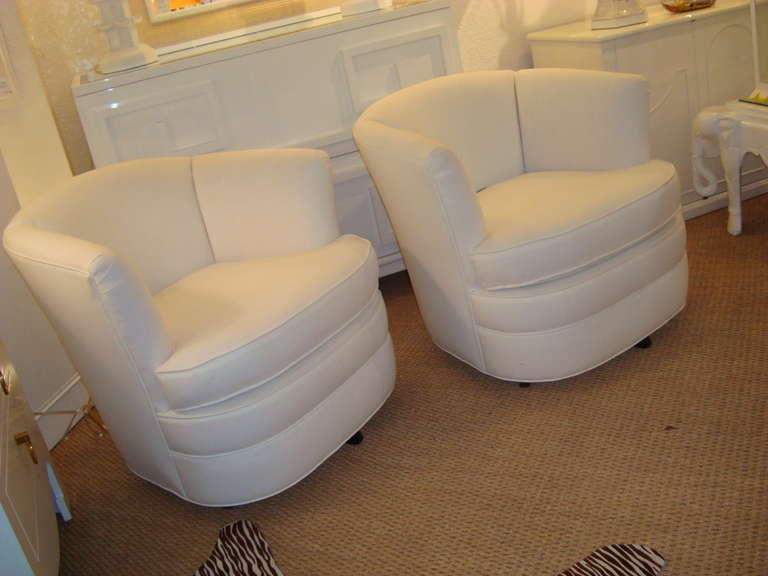 Hollywood Regency Pair of Vintage Swivel Chairs