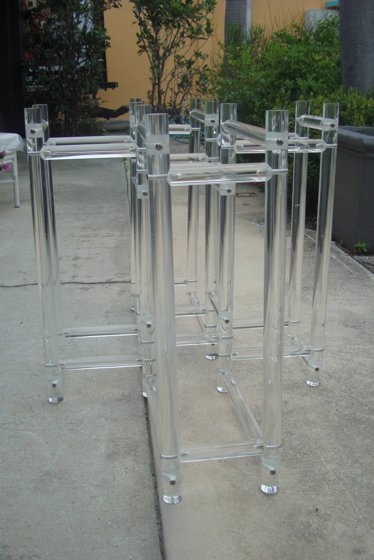 American Vintage Acrylic Dining Table