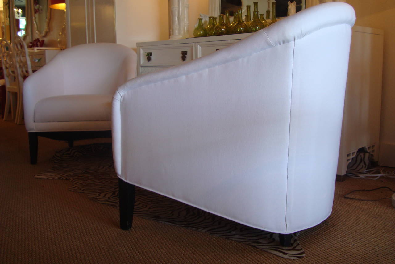 Pair of Newly Upholstered White Vintage Chairs For Sale at 1stDibs