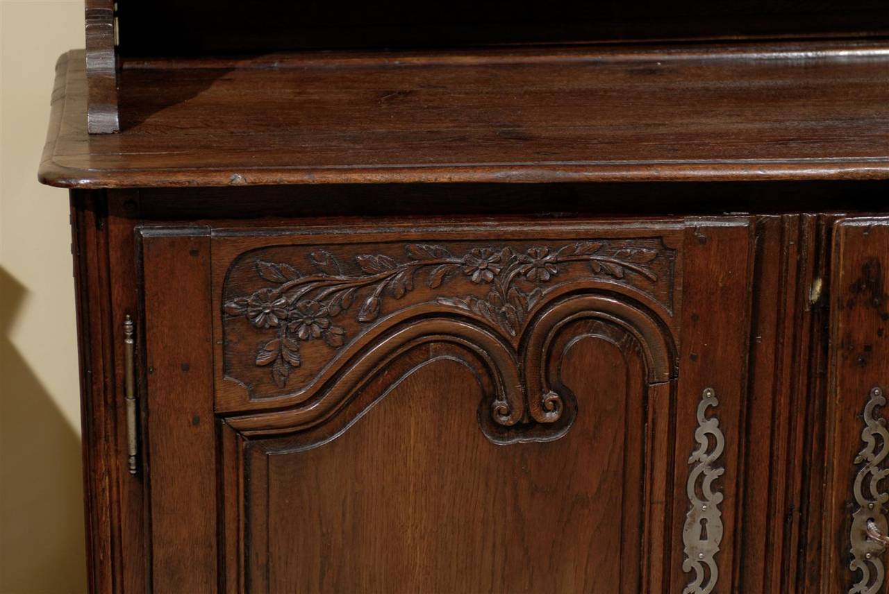 19th Century Oak Vaisselier from Normandy, Circa 1860 For Sale 4