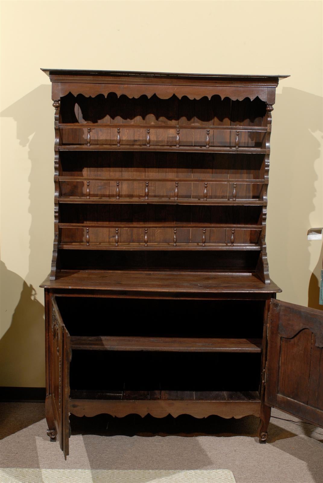 19th Century Oak Vaisselier from Normandy, Circa 1860 For Sale 2