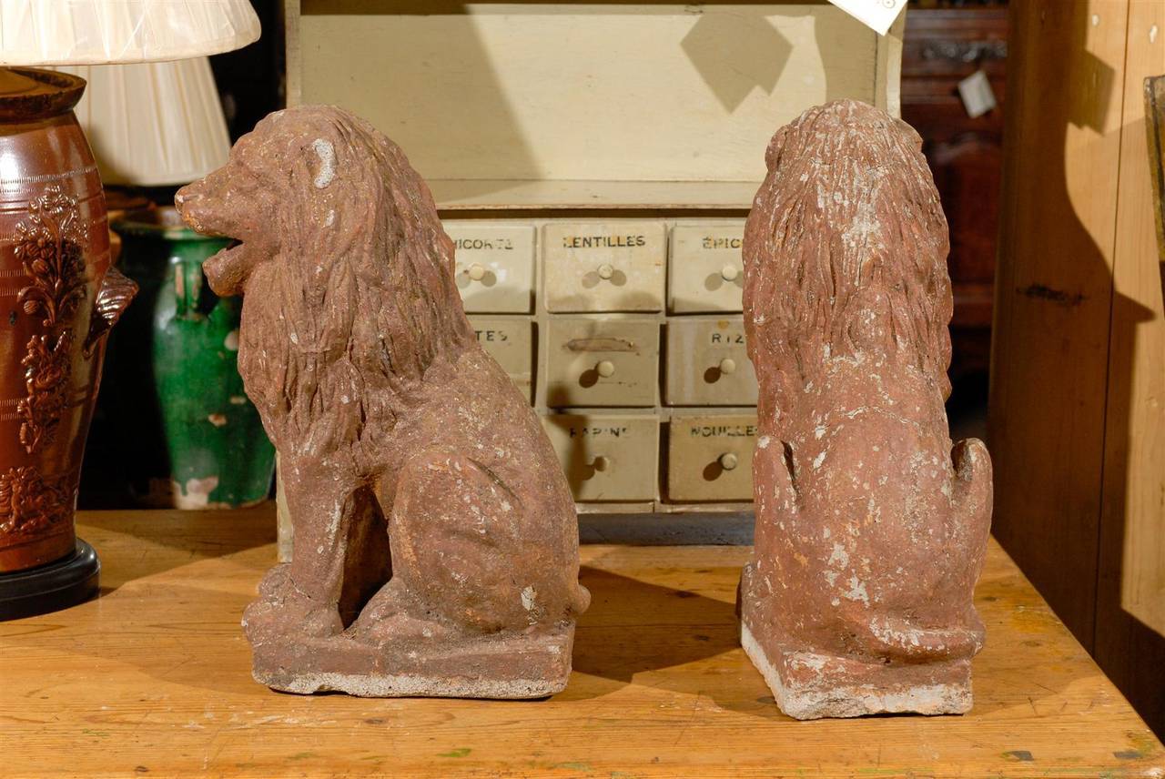 Pair of Early 20th Century Old Stone Lions from France, Circa 1910 In Distressed Condition For Sale In Atlanta, GA