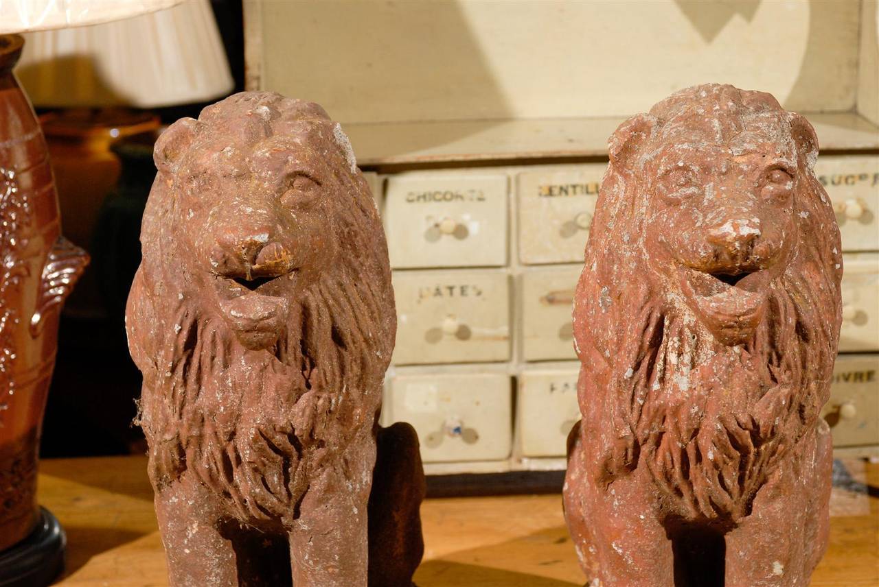 Pair of Early 20th Century Old Stone Lions from France, Circa 1910 For Sale 3