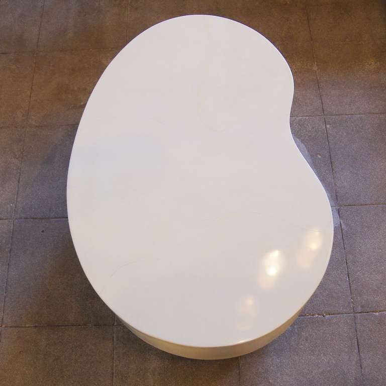 Wood Cream Lacquered Kidney Shaped Coffee Table
