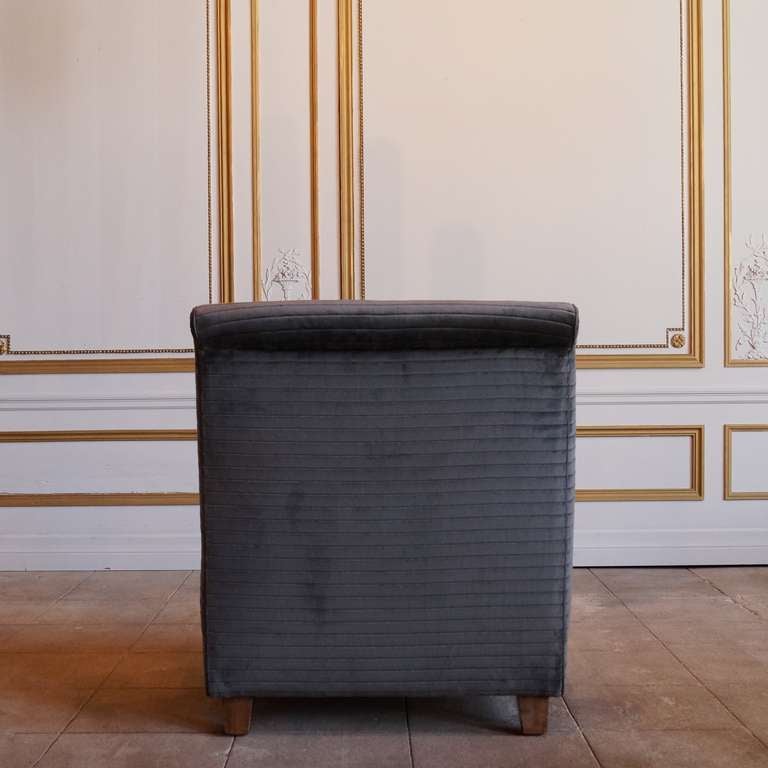 Mid-20th Century Rare Pair of Eugene Schoen Custom Designed Slipper Chairs