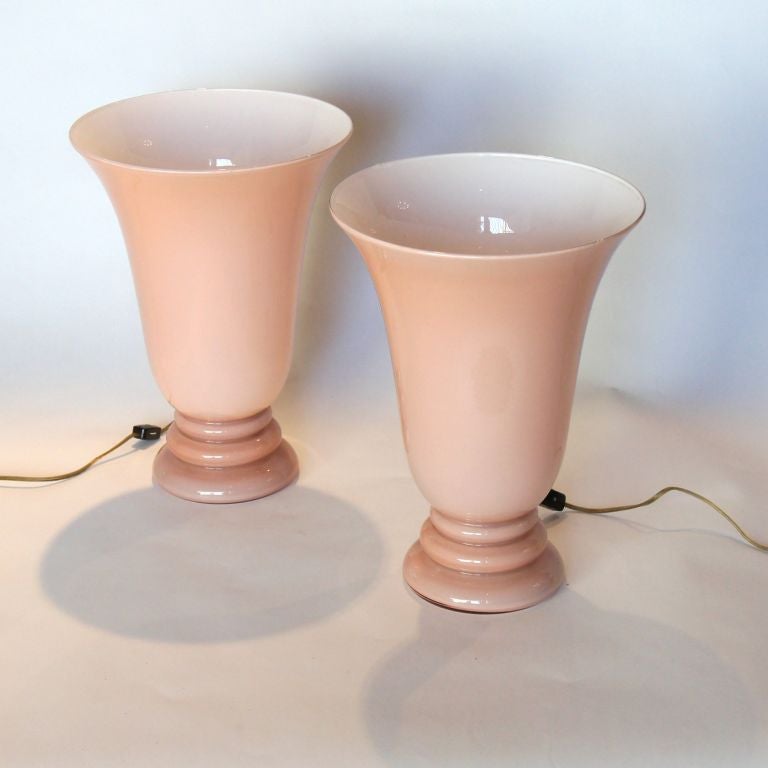 PAIR OF PINK MURANO URN LAMPS MADE BY VIANNE, FRANCE FOR FREDRICK COOPER