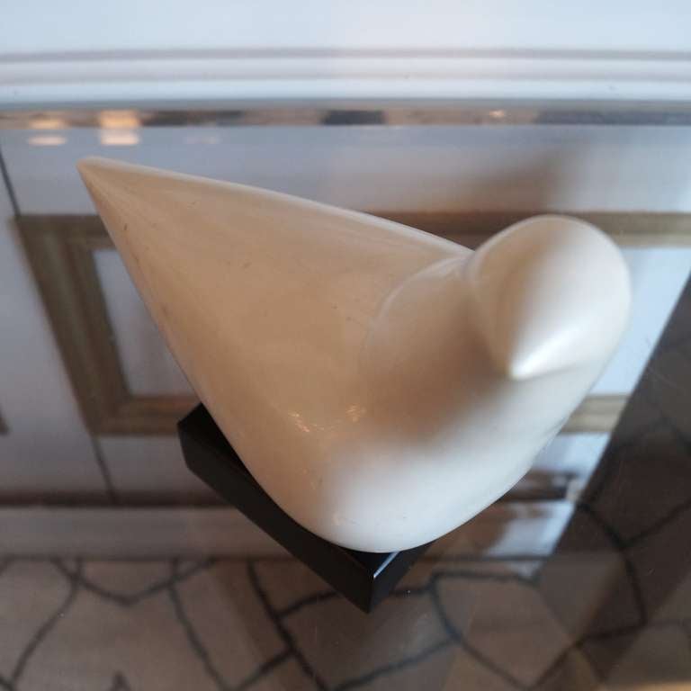 Marble Dove by Cleo Hartwig, USA 1960s In Good Condition In Los Angeles, CA