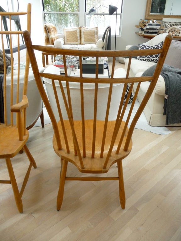 Wood Set of Eight Windsor Dining Chairs
