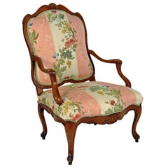 Antique French Late Régence, Early Louis XV Beech Fauteuil à La reine, c1720