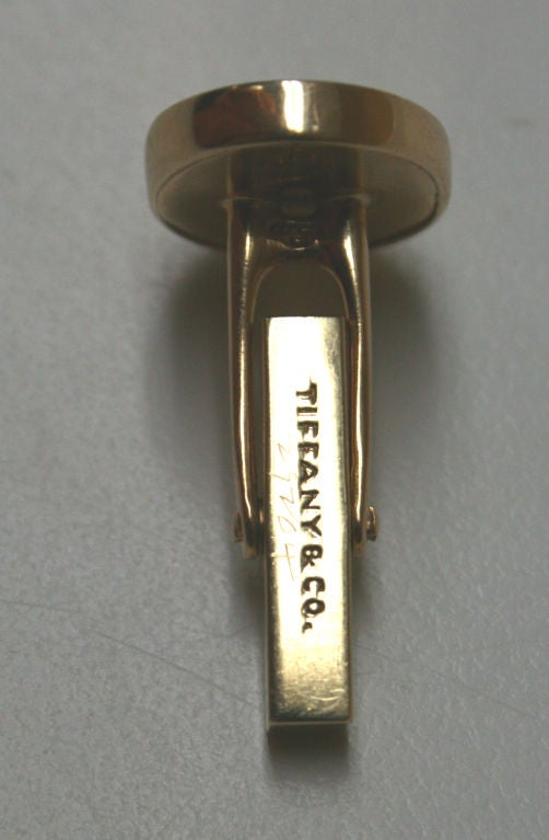 TIFFANY Carnelian and Gold Cuff Links