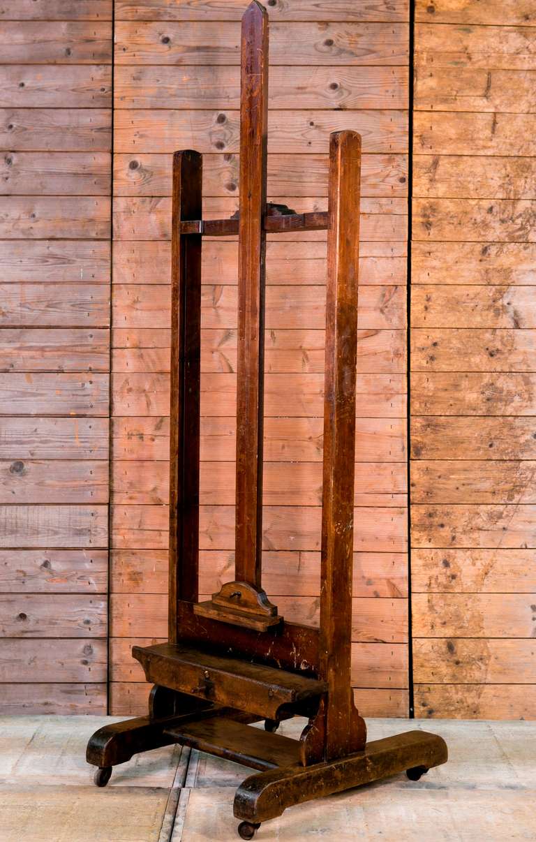 Antique French Rolling Easel In Good Condition In Houston, TX