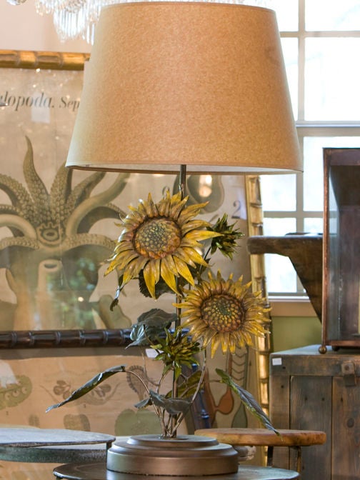 Mid-20th Century Italian Tole Sunflower Lamp