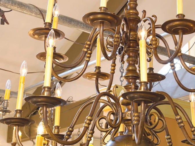 Monumental Flemish chandelier 7