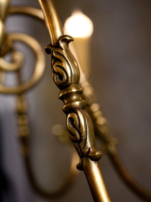 Heavy Bronze Flemish Chandelier with 8 arms and Eagle 3