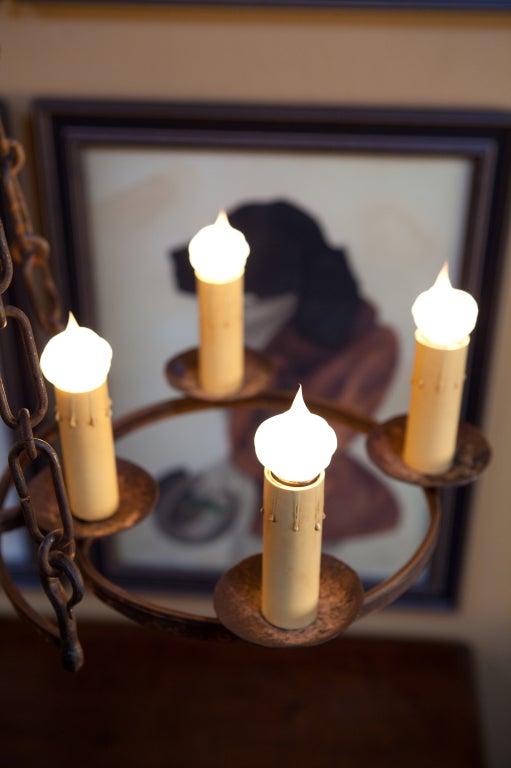 Lustre « Cuyahoga » à huit lumières en fer forgé à la main, de fabrication américaine sur mesure Excellent état - En vente à Houston, TX