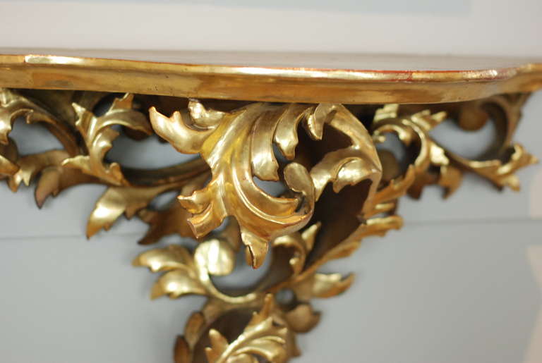 Heavily Carved Giltwood Bracket In Excellent Condition In Houston, TX