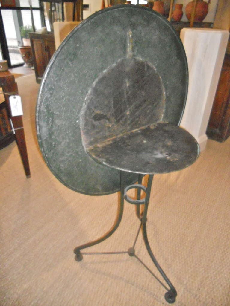 19th Century French Iron Tilt Top Garden Table In Good Condition In Houston, TX