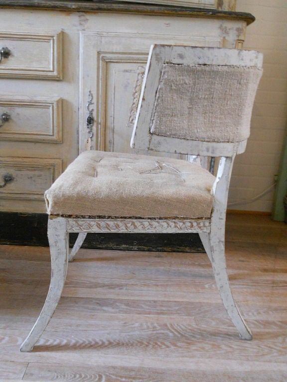 Pair Swedish Gustavian Klismos Chairs In Excellent Condition In Houston, TX