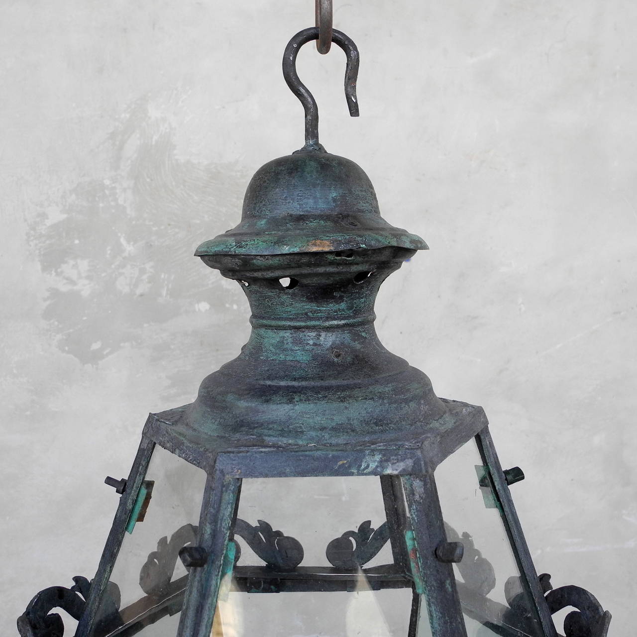 18th Century French Lantern In Good Condition In Houston, TX