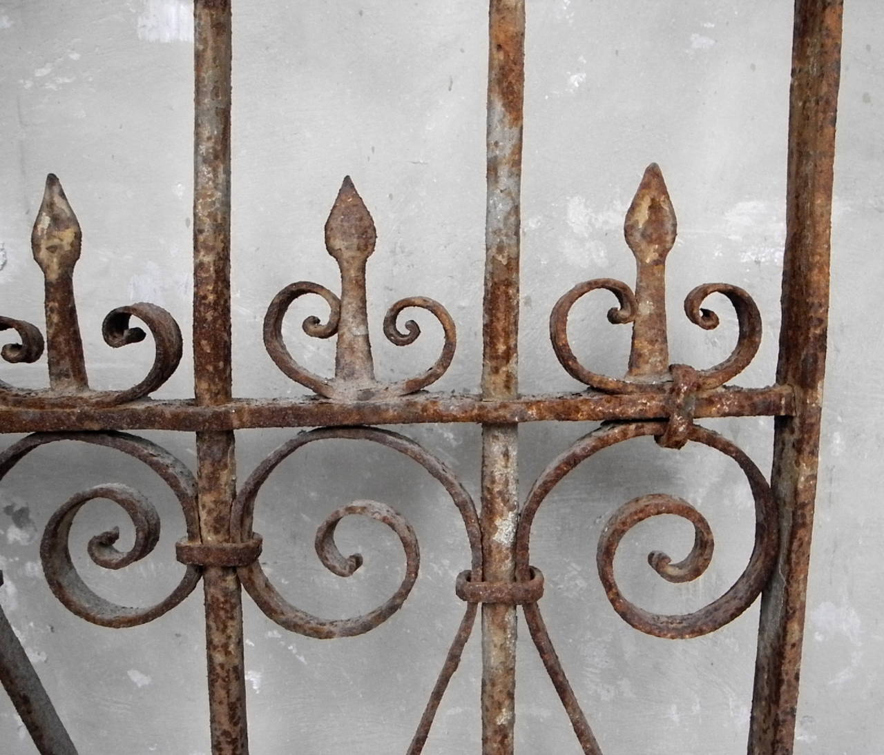 Hammered Small Antique Iron Gate