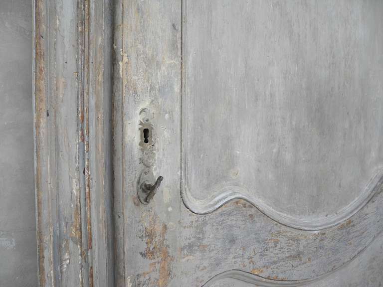 Antique 18th Century Italian Door with Frame In Excellent Condition In Houston, TX