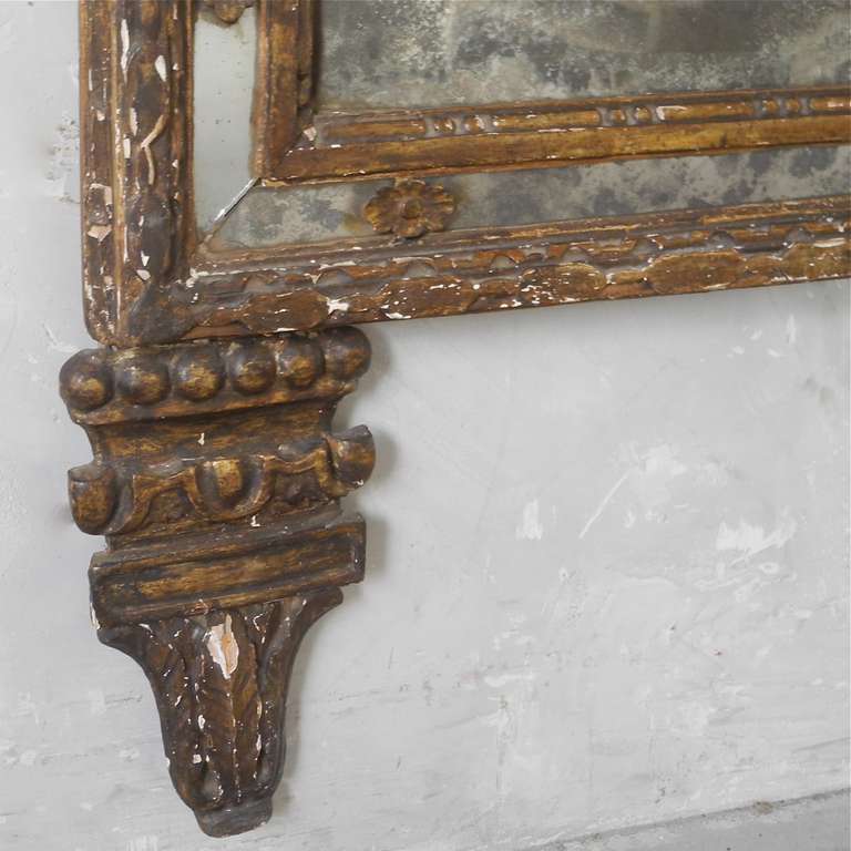 Late 17th c. Mirror In Excellent Condition In Houston, TX