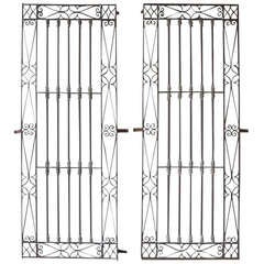 Antique Pair of 18th Century Iron Window Grilles from Uzes, France 2